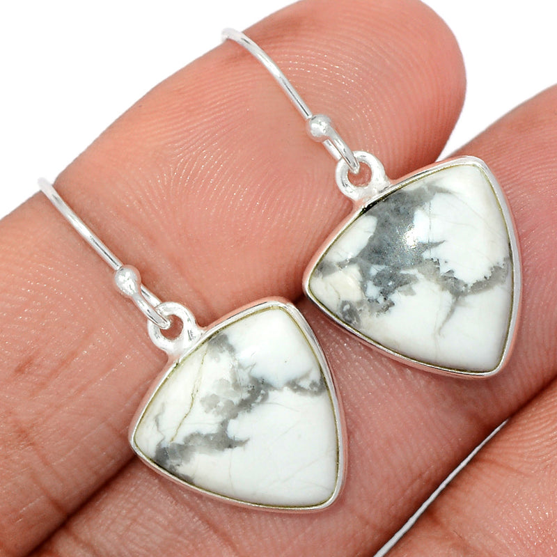 1.2" White Howlite Earrings - WHOE318