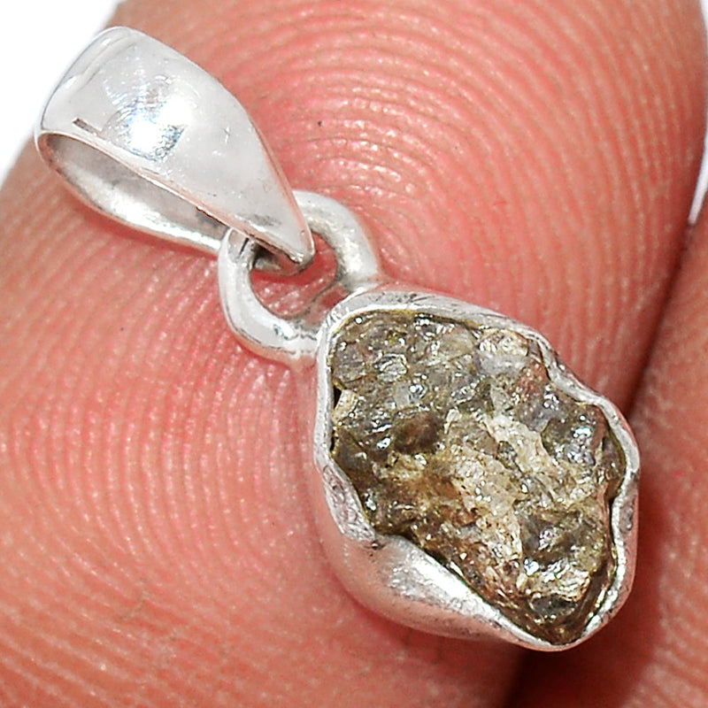 0.7" Diamond Rough Pendants - DDRP197