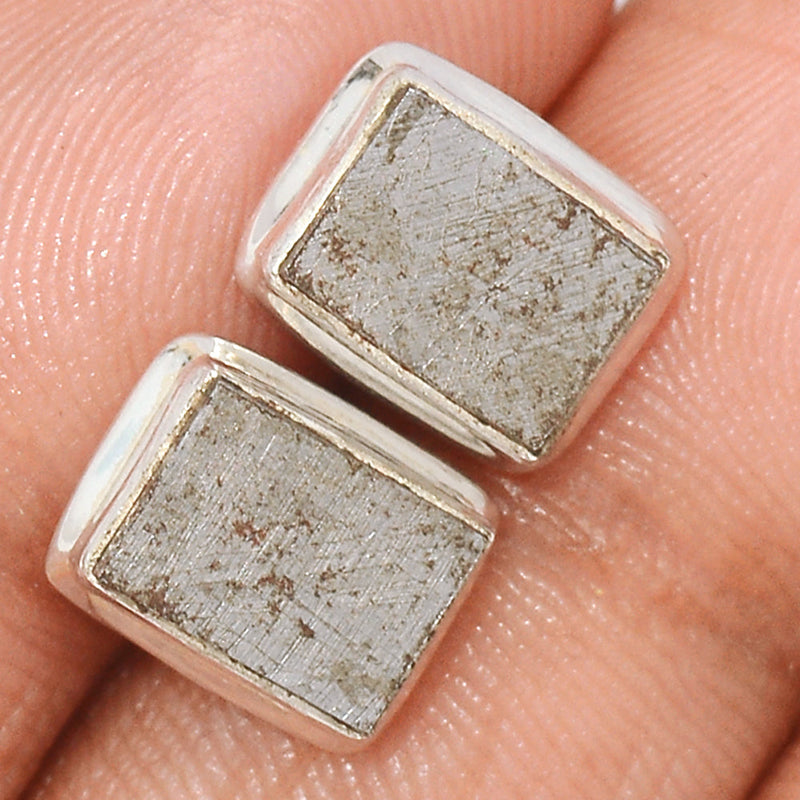 Muonionalusta Meteorite Sweden Studs - GBMS206