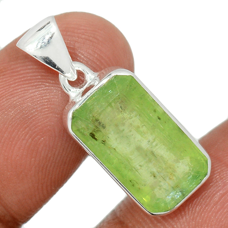 1.1" Green Kyanite Faceted Pendants - GKFP262