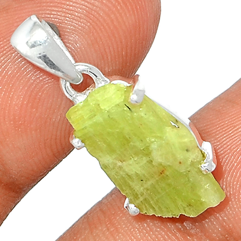 1.1" Claw - Green Kyanite Rough Pendants - GKRP647