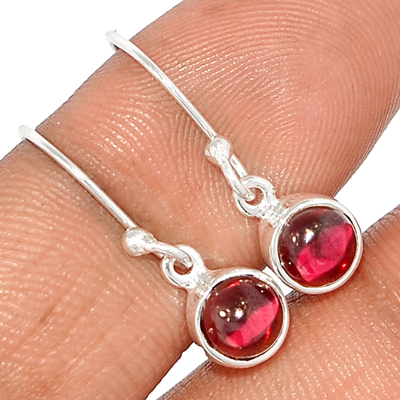 0.8" Garnet Cabochon Earrings - GRCE408