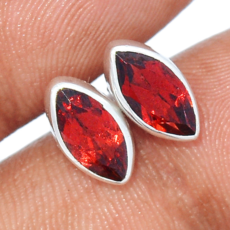 Garnet Faceted Studs - GRFS661