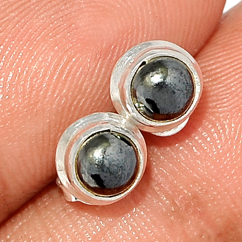 Hematite Studs - HMTS73