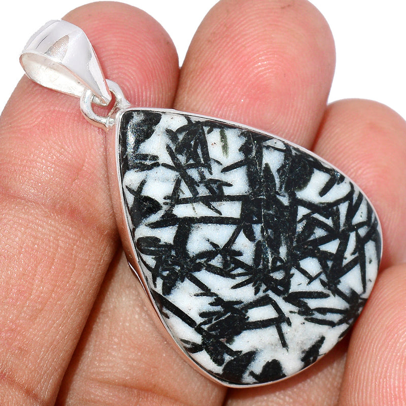 1.7" Hornblende Pendants - HRBP221