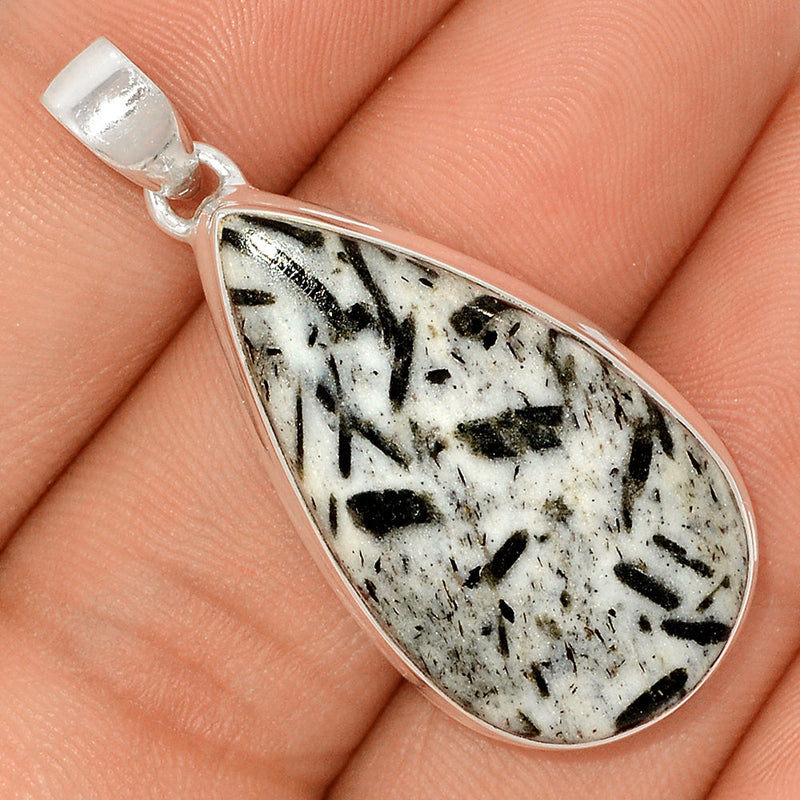 1.7" Hornblende Pendants - HRBP53