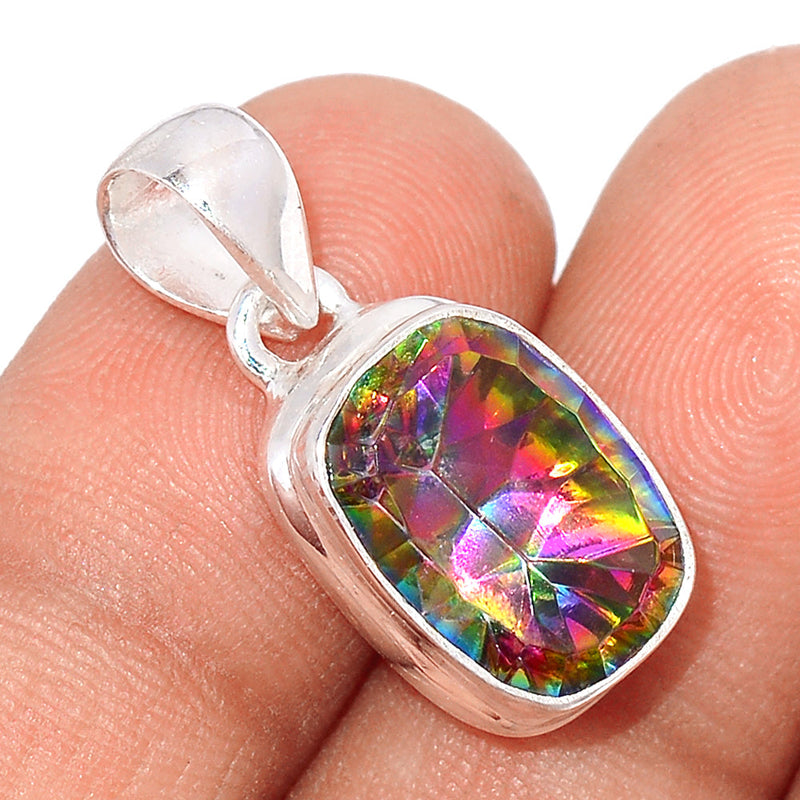 0.8" Mystic Topaz Pendants - MYSP668