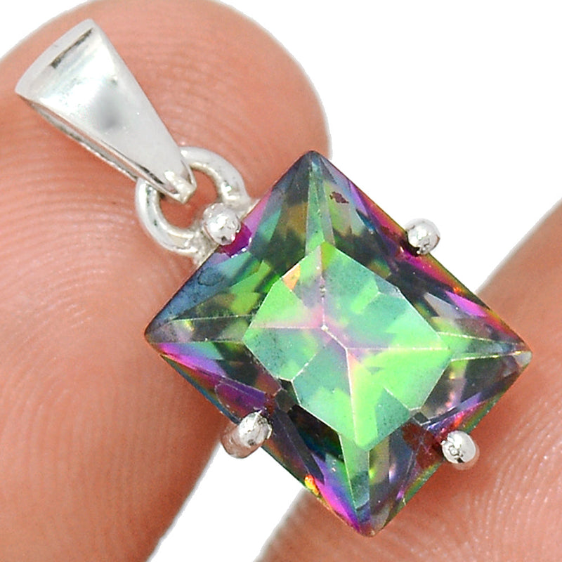 0.8" Claw - Mystic Topaz Pendants - MYSP783