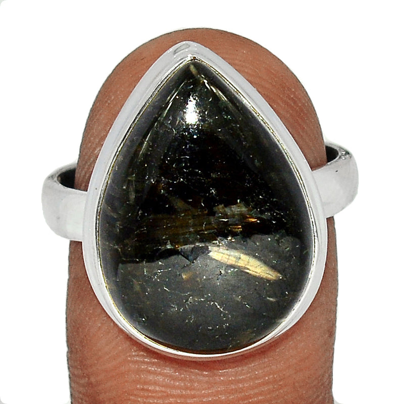 Nuummite Ring - NUMR284