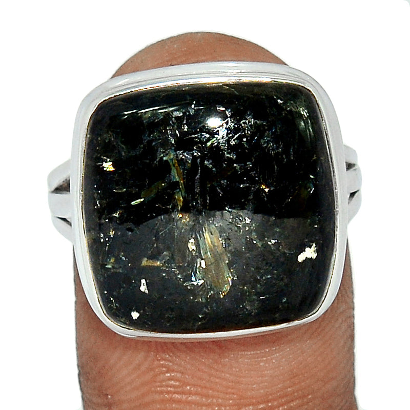 Nuummite Ring - NUMR339