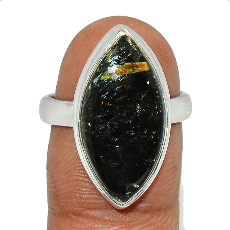 Nuummite Ring - NUMR431