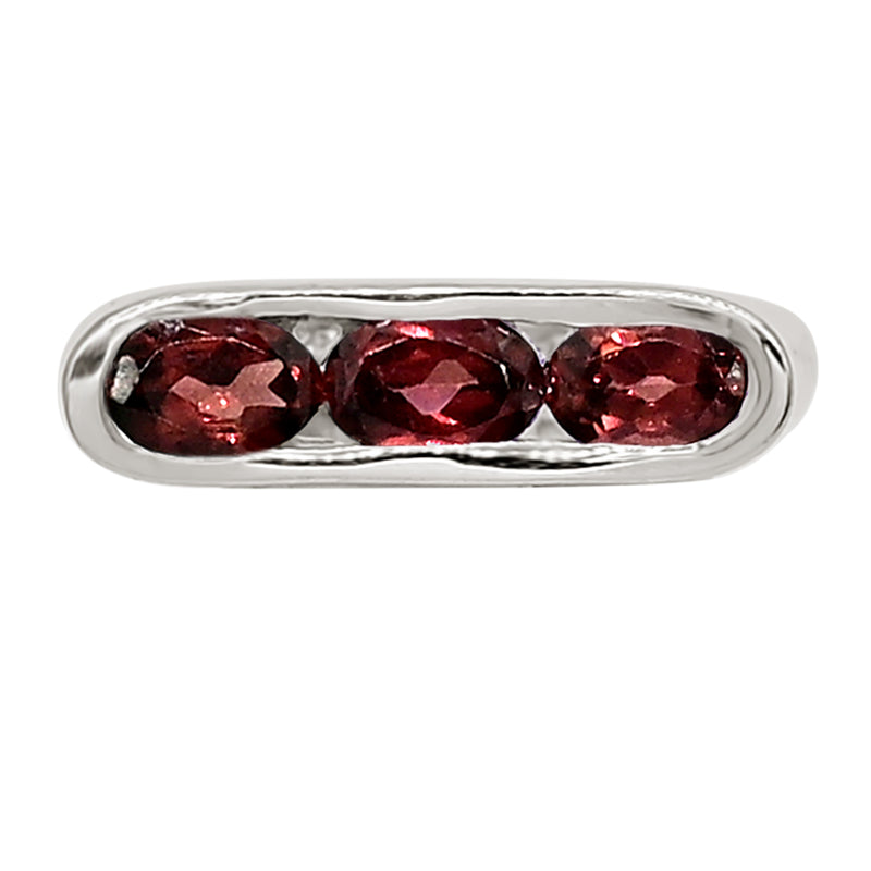 6*4 MM Oval - Garnet Silver Ring - R5029G