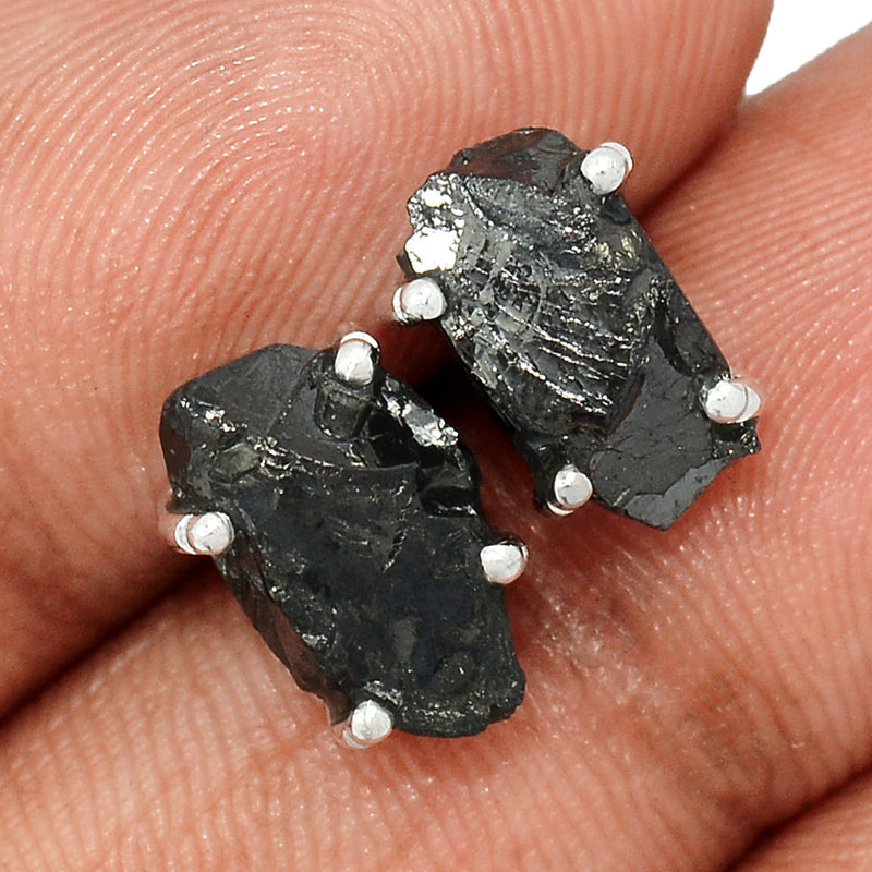 Claw - Shungite Studs - SNGS117