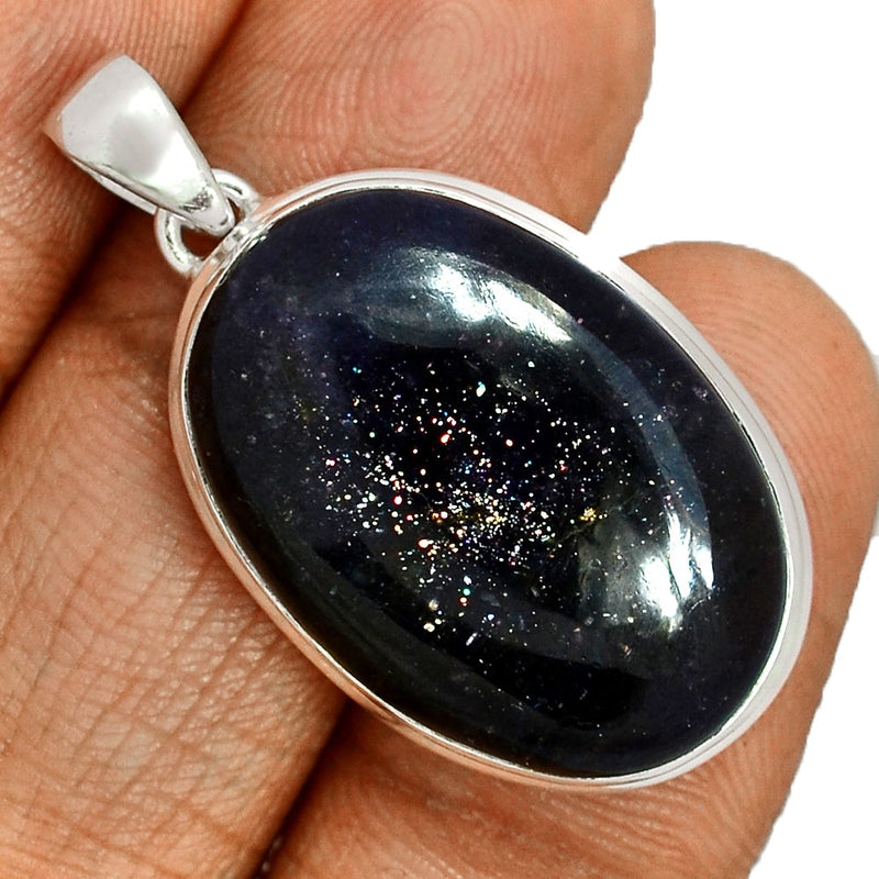 1.5" Sunstone In Iolite Pendants - SSIP485