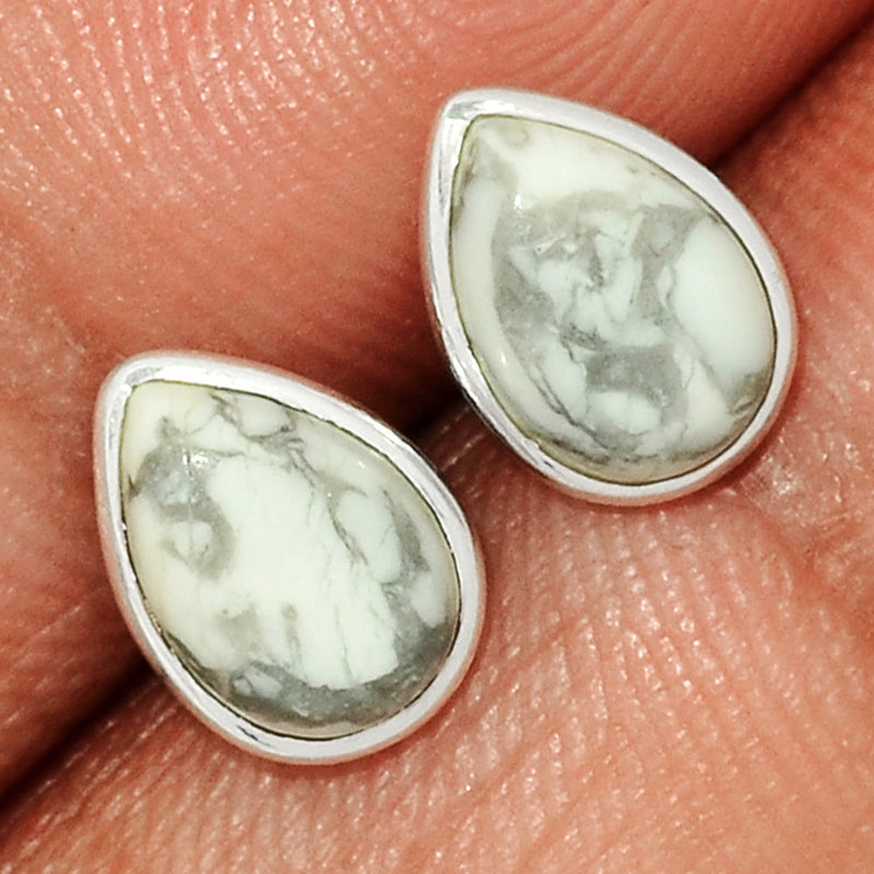 White Howlite Studs - WHOS15